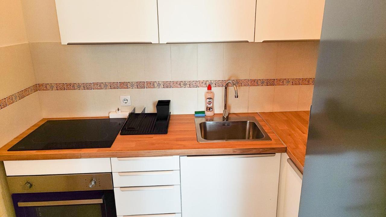 Filinhome Papa Suite 5 Νόβι Σαντ Εξωτερικό φωτογραφία